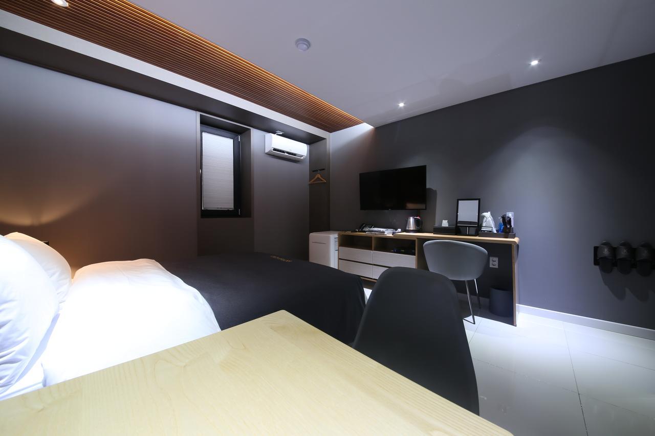 Hotel K Jeonju Extérieur photo